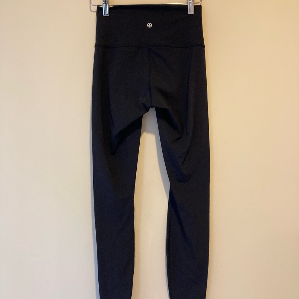 Lulu workout leggings